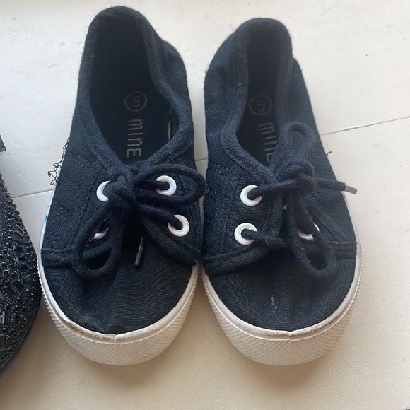 2 pairs of Black Kids Shoes - Picture 3 of 6